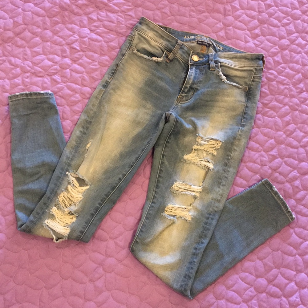 American Eagle Ripped Skinny Jeans / Joggings